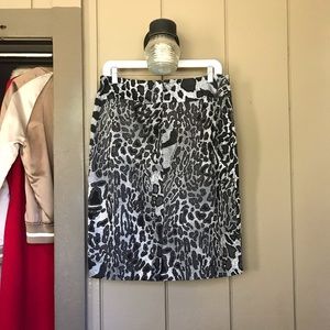 New Options Leopard Pencil Skirt Sz 10
